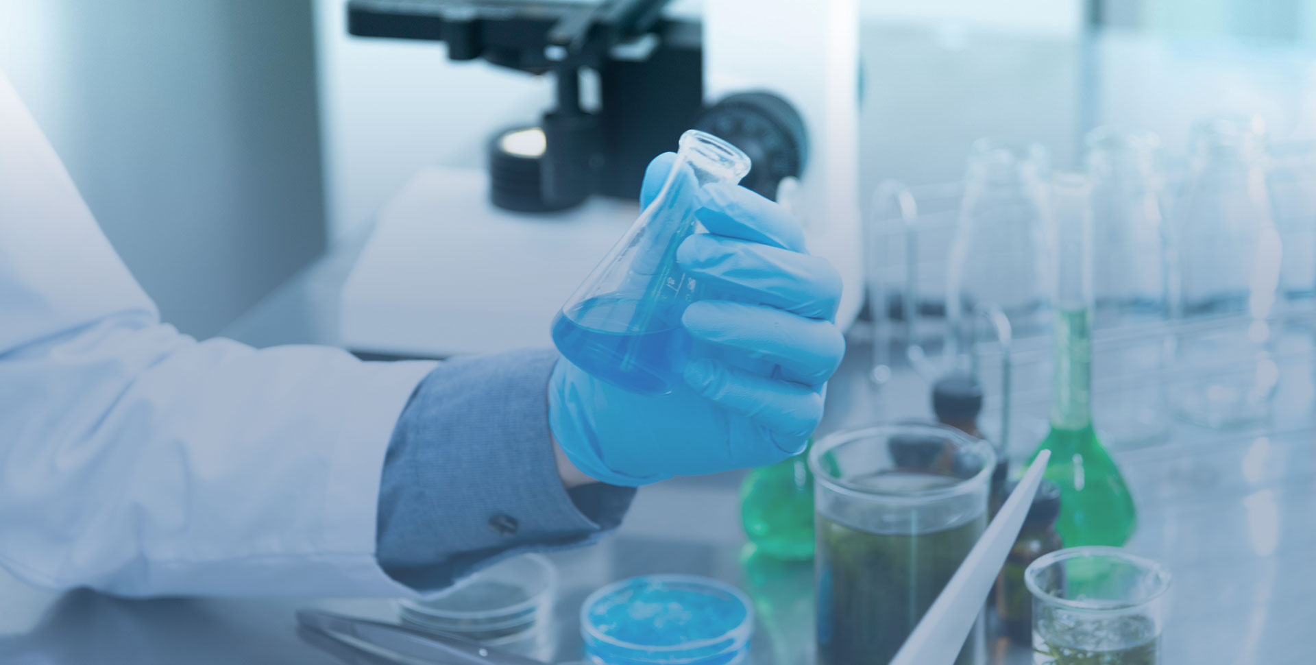 尚德、敬業(yè)、誠(chéng)信、創(chuàng)新